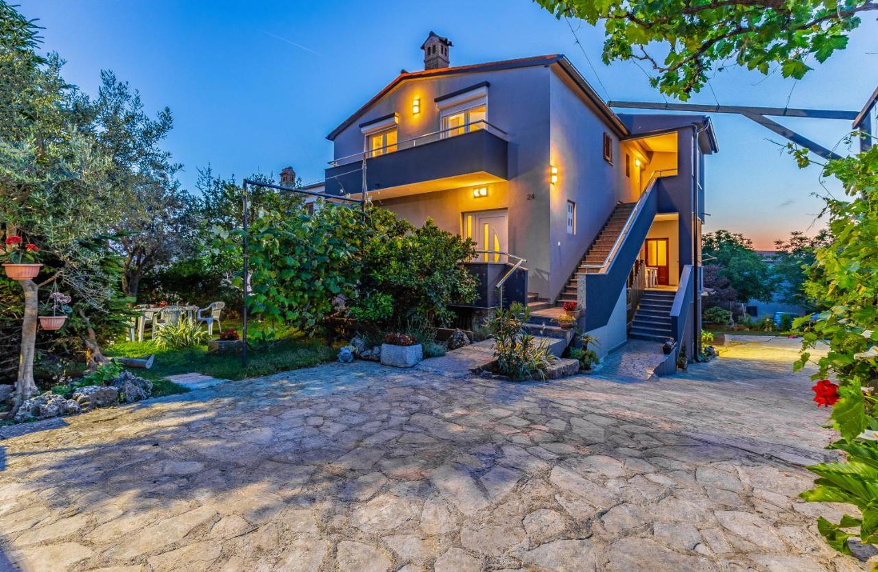 Apartment Lorencin Milka Μεντουλίν Εξωτερικό φωτογραφία