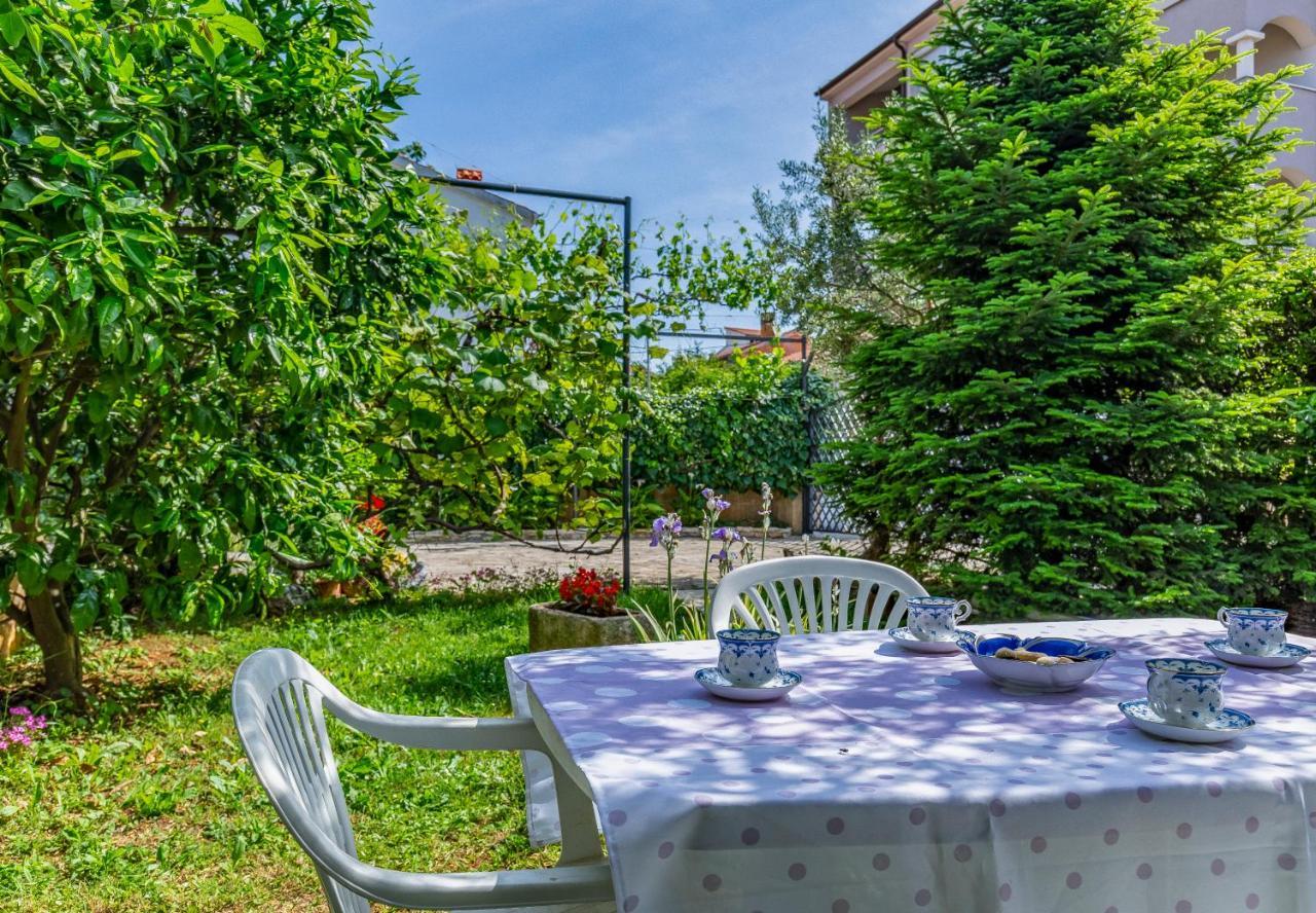 Apartment Lorencin Milka Μεντουλίν Εξωτερικό φωτογραφία