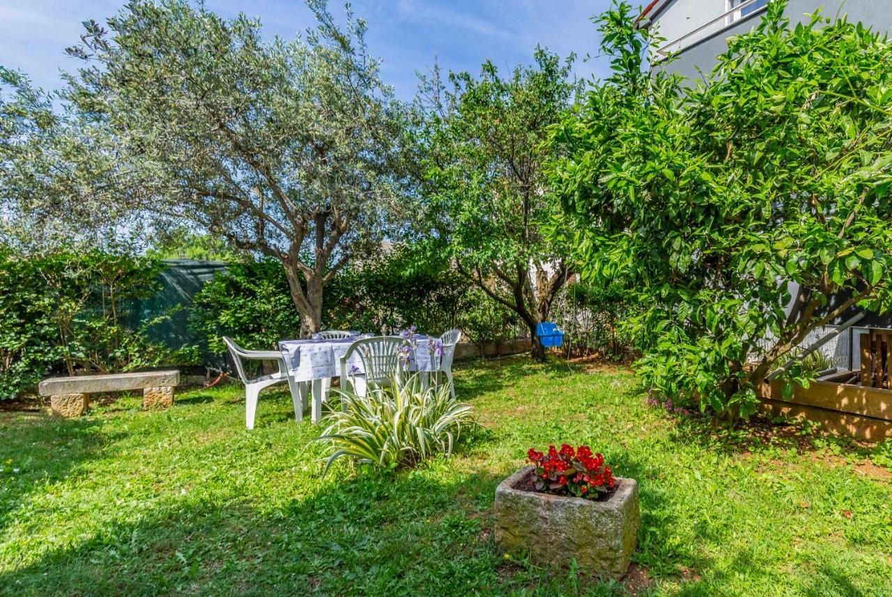 Apartment Lorencin Milka Μεντουλίν Εξωτερικό φωτογραφία