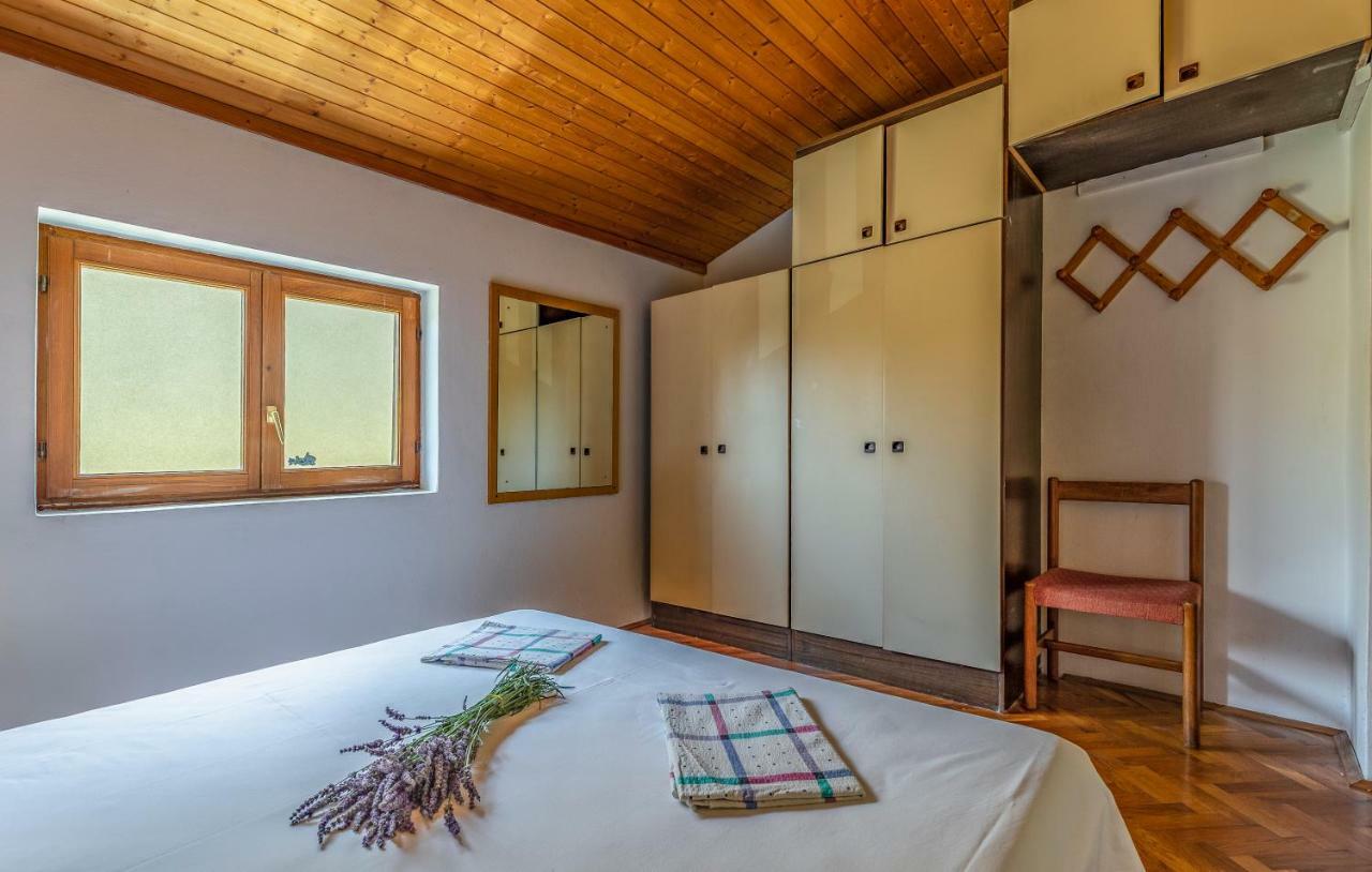 Apartment Lorencin Milka Μεντουλίν Εξωτερικό φωτογραφία