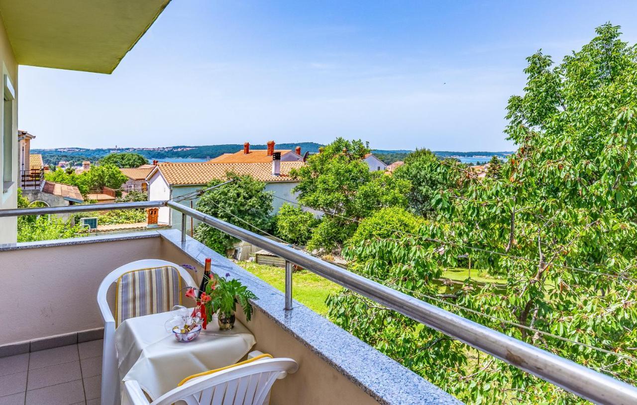 Apartment Lorencin Milka Μεντουλίν Εξωτερικό φωτογραφία
