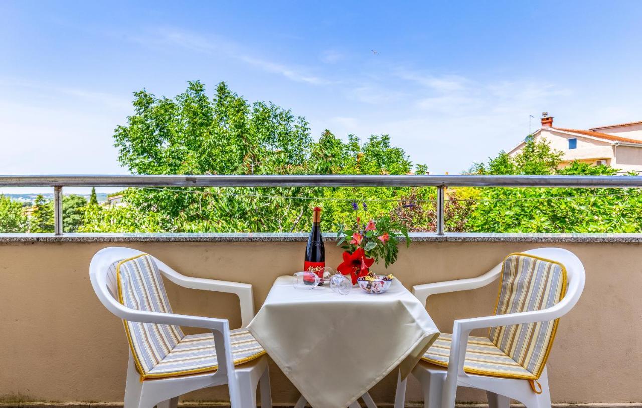 Apartment Lorencin Milka Μεντουλίν Εξωτερικό φωτογραφία