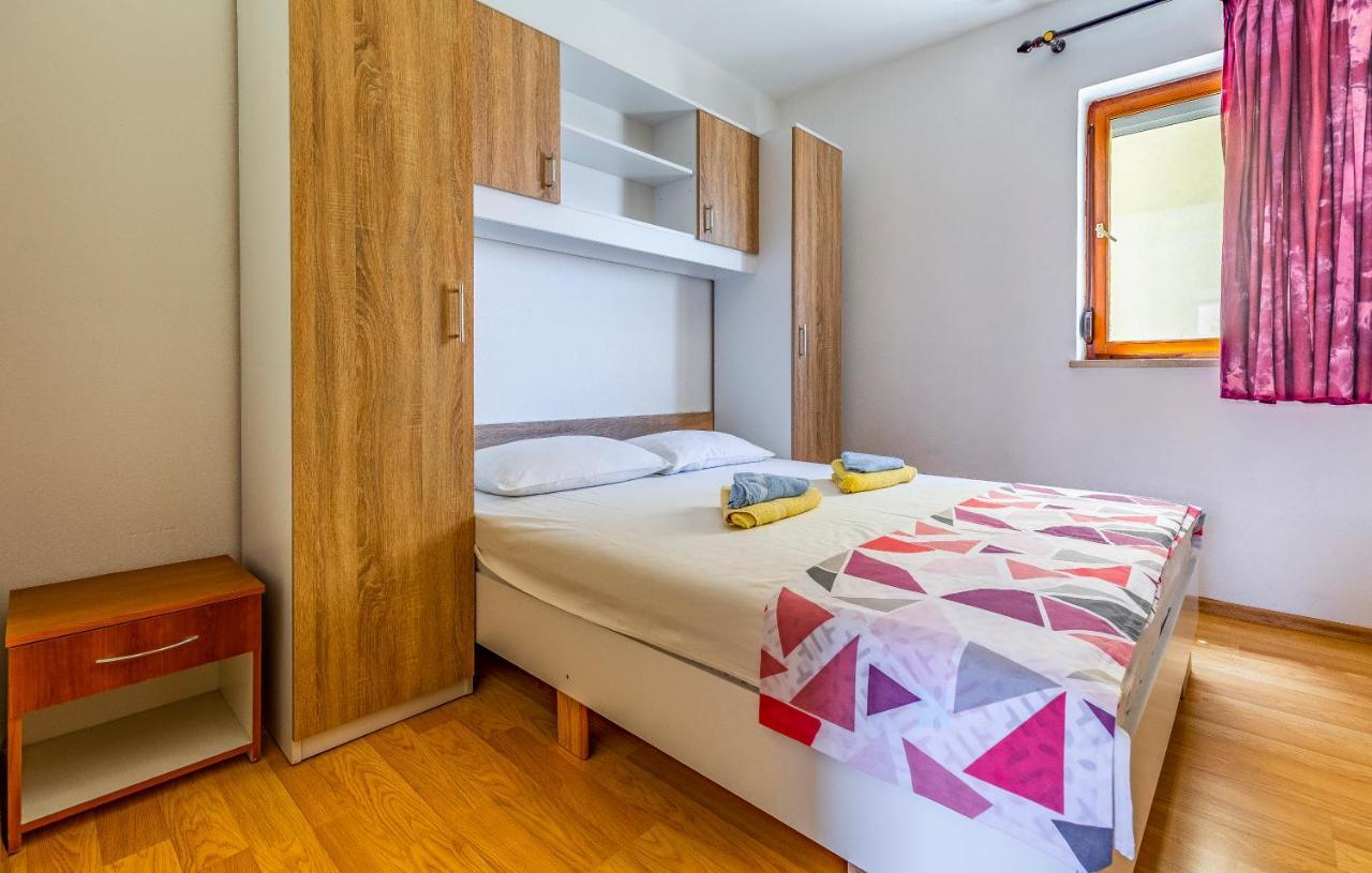 Apartment Lorencin Milka Μεντουλίν Εξωτερικό φωτογραφία